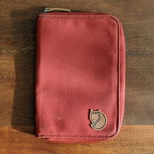 Fjallraven Passport Holder